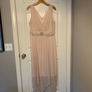 Enfocus Blush Gown